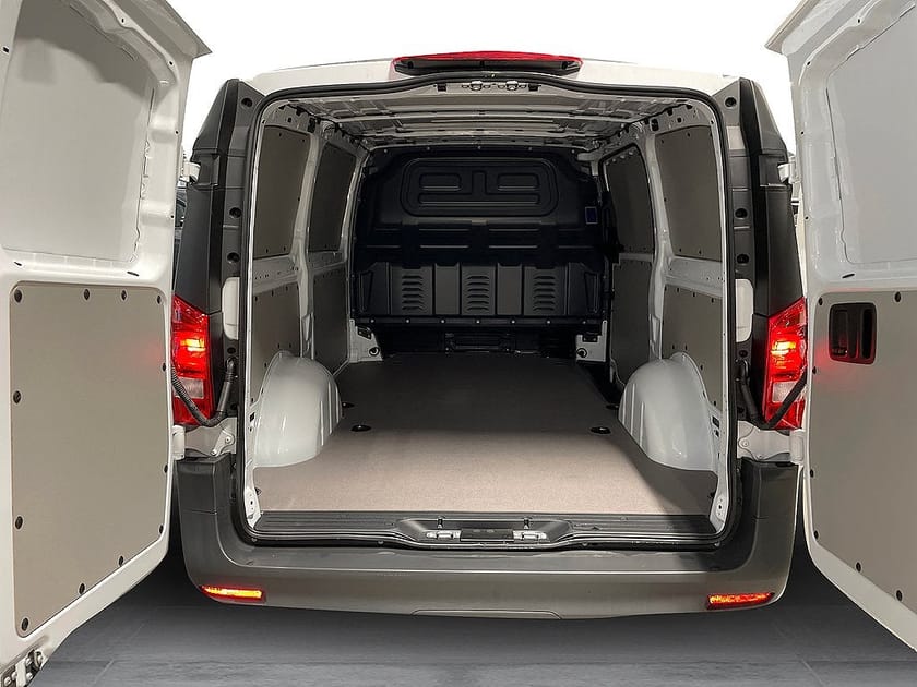 Bild 5 av Mercedes-Benz eVito 112
