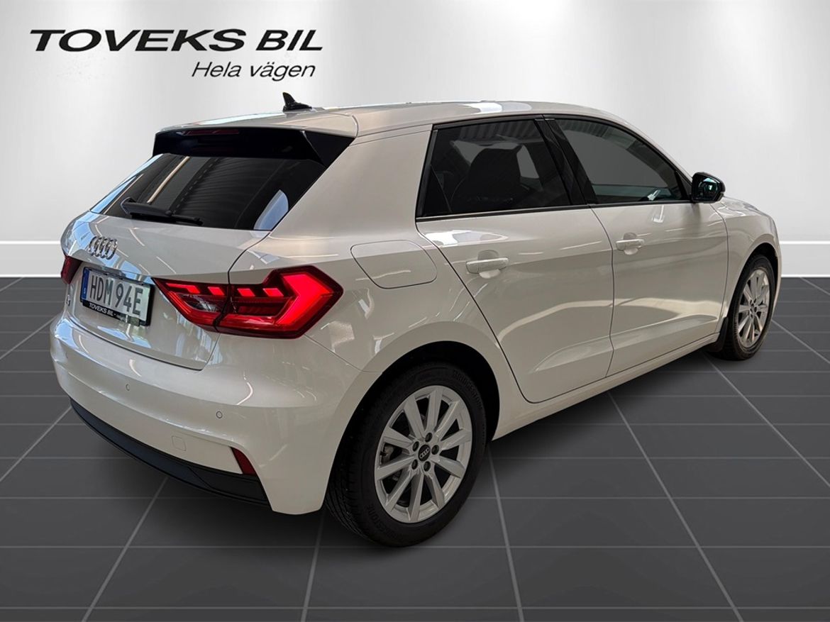 Audi Audi A1 Sportback 30 TFSI — bild 3