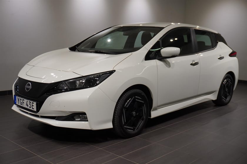 Bild 1 av Nissan Leaf Acenta 39kWh B-Kamera