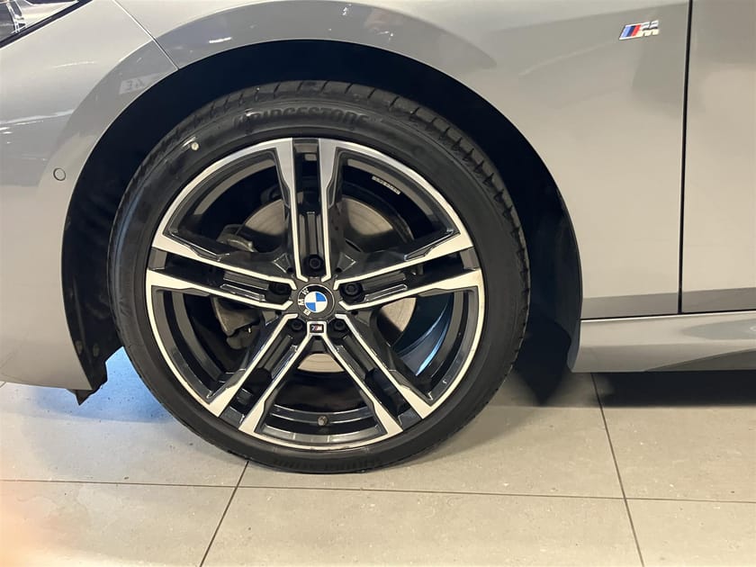 Bild 4 av BMW 218i Gran Coupé 136hk   M Sport Drag Pano Kamera HiFi Navi Läder Rattvärme