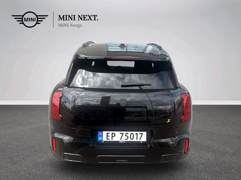 Bilde 4 av MINI Countryman SE ALL4 JCW Trim, Package L