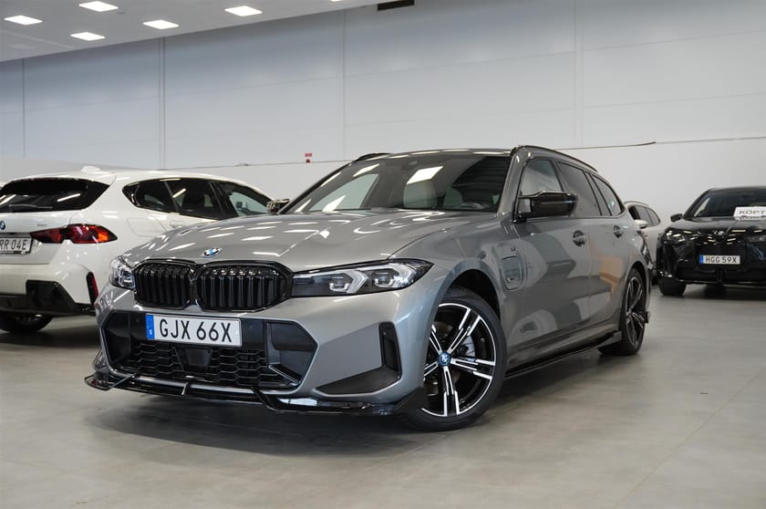 Bild 1 av BMW 330e xDrive Touring