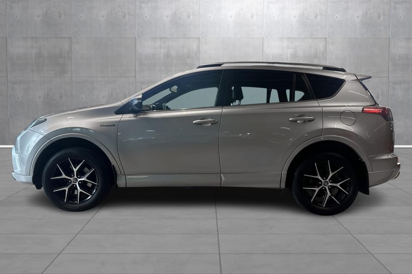 Bilde 2 av Toyota RAV4 Hybrid AWD Automat