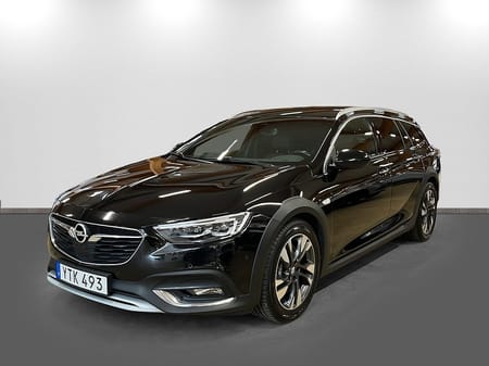 Opel Insignia Country Tourer 2.0T 260hk 4x4 Business Drag/360°kamera