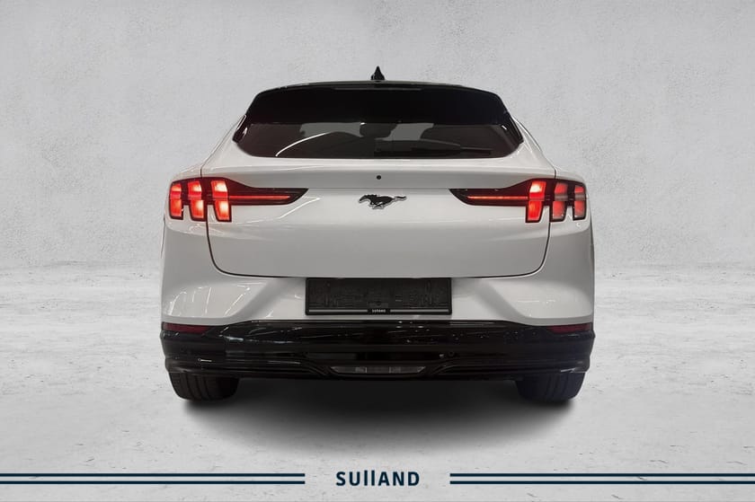 Bilde 4 av Ford Mustang Mach-E Long Range LR RWD 610km | Tekno