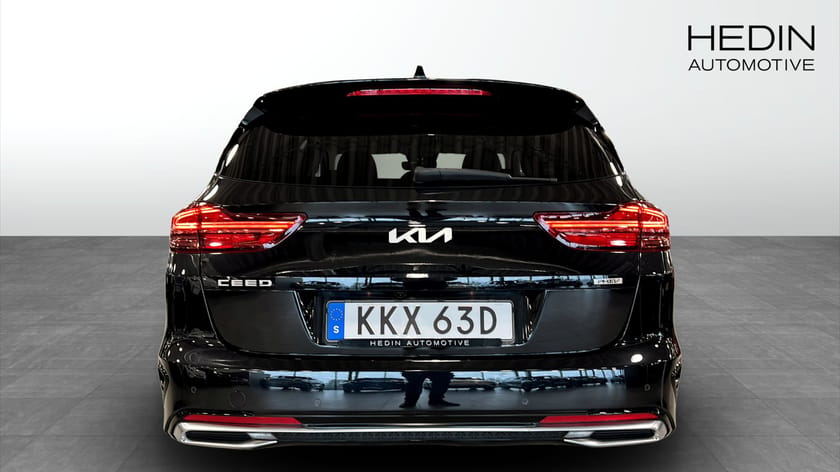Bild 4 av Kia Ceed Sportswagon Plug-in Hybrid SW Action P-sensor B-kamera Navi