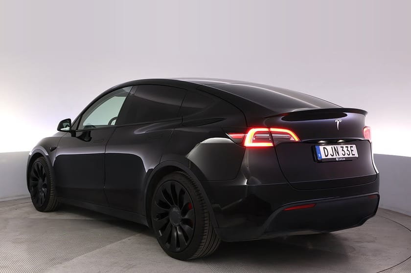 Bild 4 av Tesla Model Y Performance Autopilot Panorama