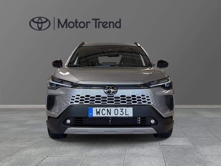 Bild 5 av Toyota Corolla Cross Hybrid 1,8 STYLE VINTERHJUL
