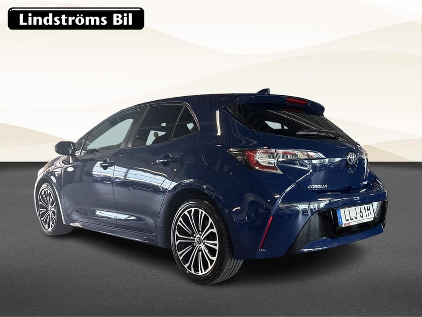 Bild 4 av Toyota Corolla Hybrid 1,8 5D Style Teknikpaket Vhjul