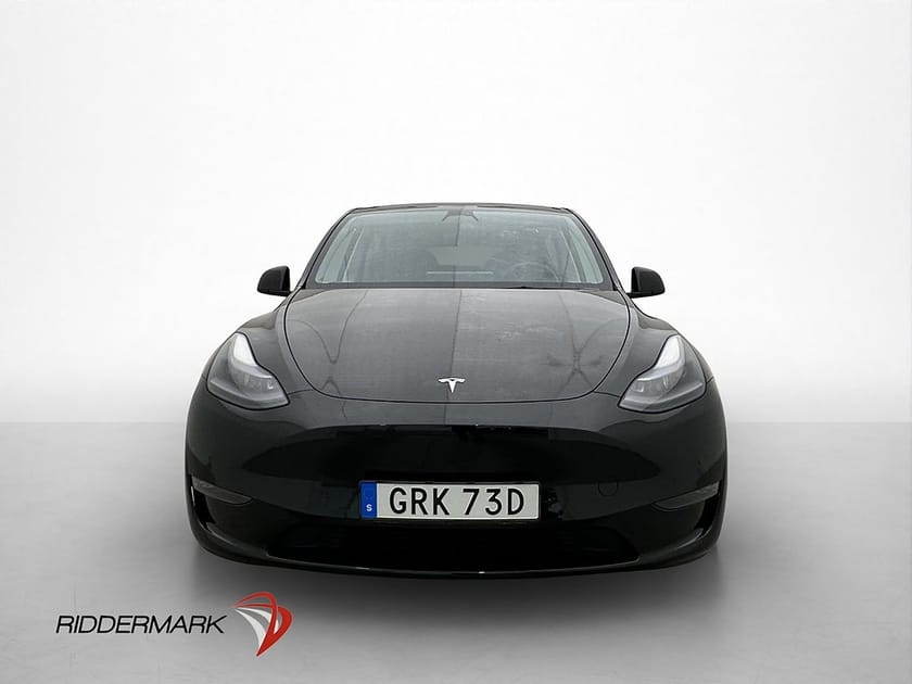 Bild 3 av Tesla Model Y Long Range AWD 514hk MOMS Drag Pano Kamera