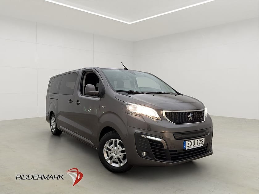 Bild 1 av Peugeot e-Traveller 75 Extra Lång Dragkrok PDC CARPLAY 9-Sits