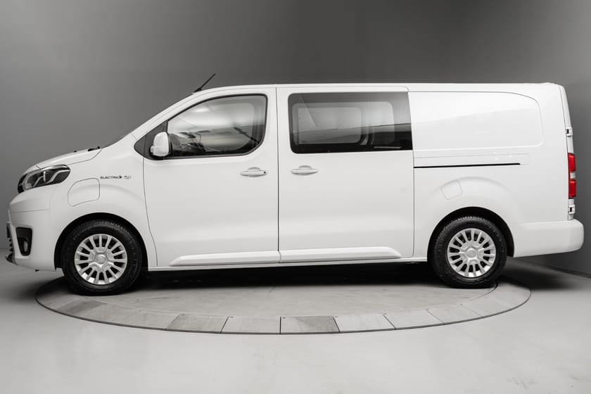 Bilde 2 av Toyota Proace Electric 75kWt Comfort L2H1 SHB