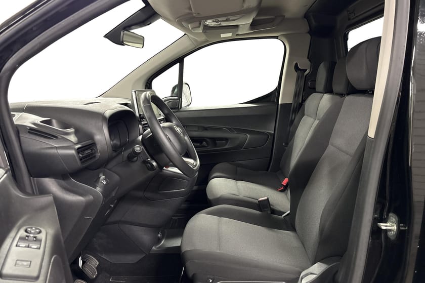 Bilde 3 av Toyota ProAce City Comfort I L2 I 4x4 I Webasto I Som ny!