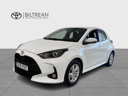 Toyota Yaris Hybrid 115 1.5 Active Komfortpaket Vinterhjul Ingår!