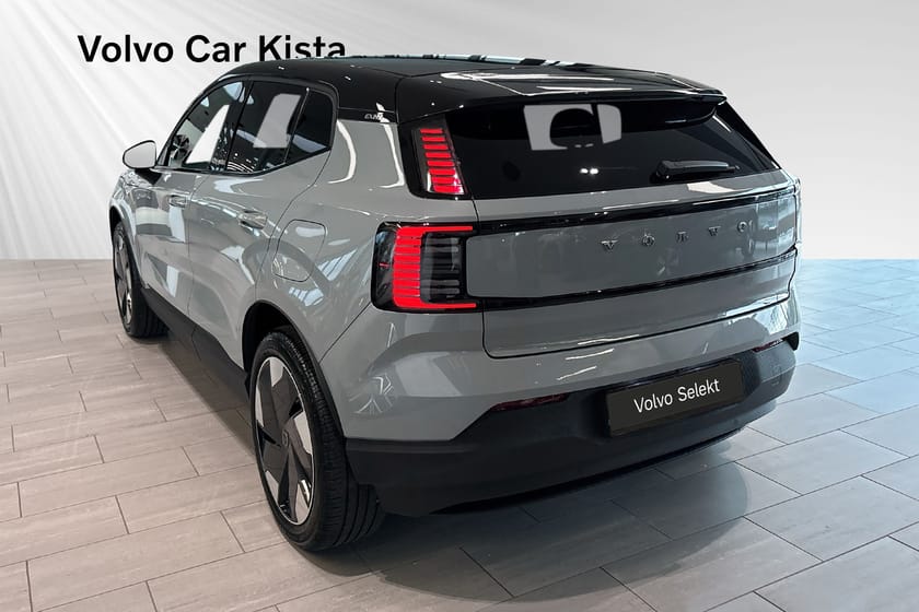 Bild 4 av Volvo EX30 Single Motor Extended Range Plus H/K Carplay BLIS