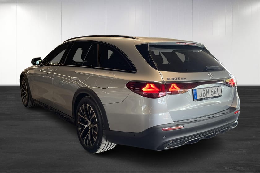 Bild 5 av Mercedes-Benz E 300 de 4MATIC All-Terrain AIRMATIC/Vinterhjul/HuD/Dragkrok/Moms
