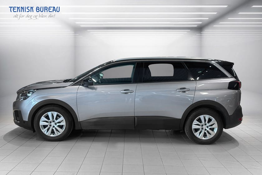 Bilde 2 av Peugeot 5008 ACTIVE 1.2 130 HK | 7 SETER | PANO | NY SERVICE OG EU