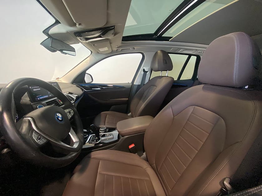 Bild 3 av BMW iX3 eDrive 4,95% ränta