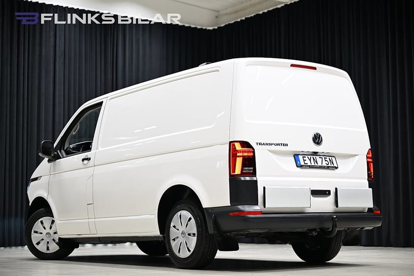 Bild 4 av Volkswagen Transporter DSG 150HK Servicebil|Inredning|LED|Lågmil|Leasbar|SeUtr