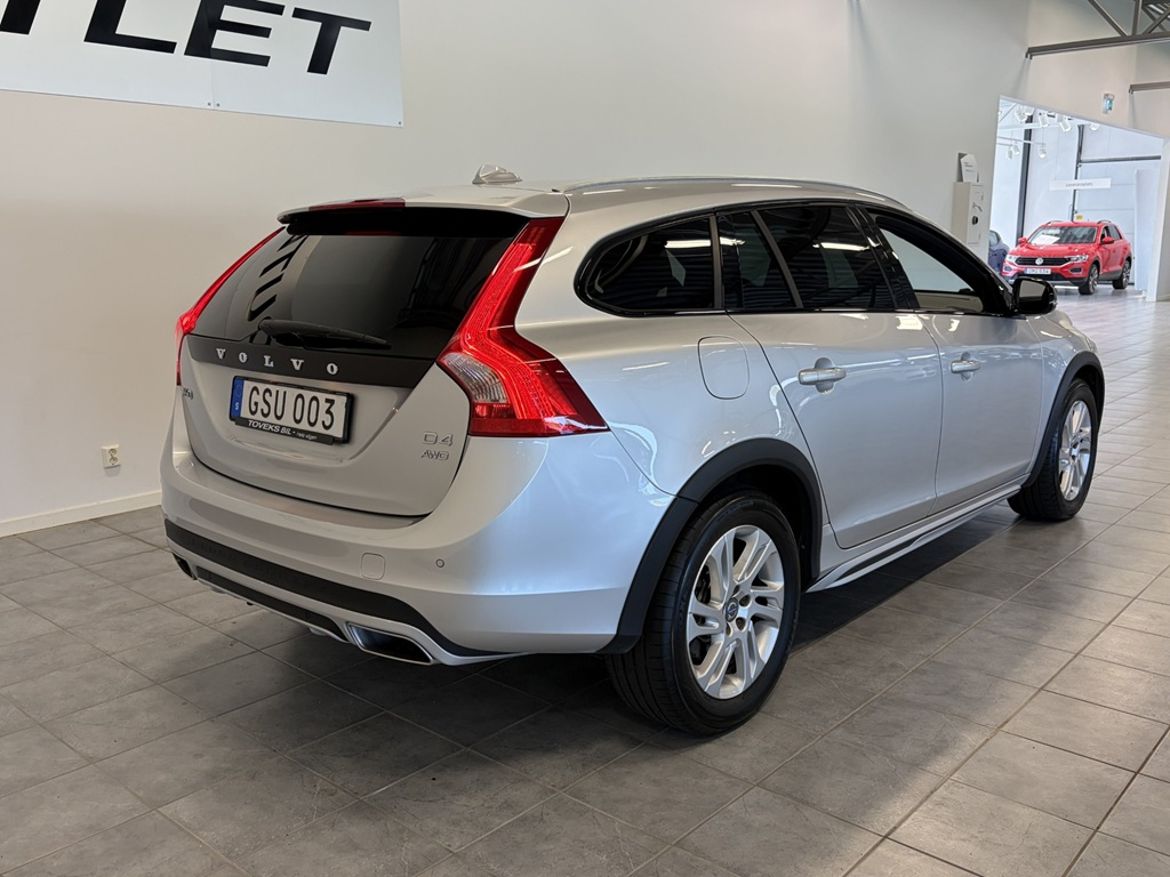 Volvo Volvo V60 Cross Country — bild 4