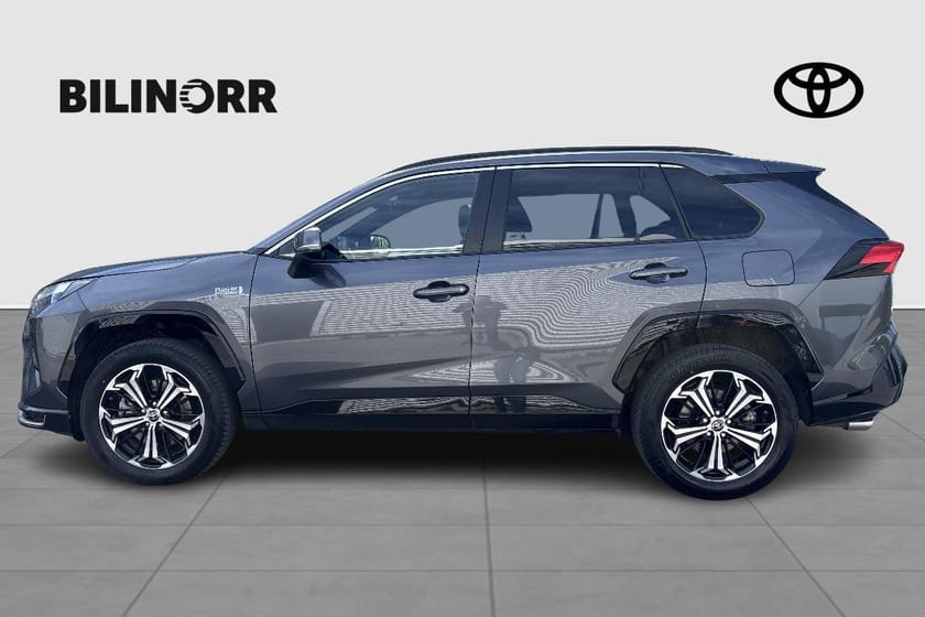 Bild 2 av Toyota RAV4 Plug-in Hybrid 2,5 LADDHYBRID AWD-I STYLE/DRAG/V-DÄCK/MOK/KAMERA