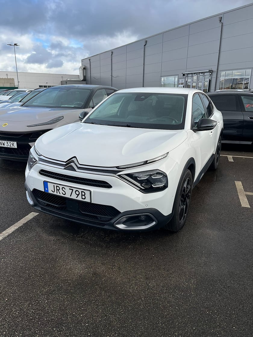 Bild 1 av Citroën C4 X 1.2 PureTech 131Hk Automat / Carplay / Rattvärme