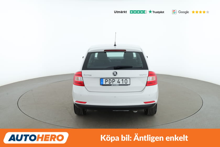 Bild 4 av Škoda Rapid Spaceback 1.2 TSI / CarPlay, PDC-Bak