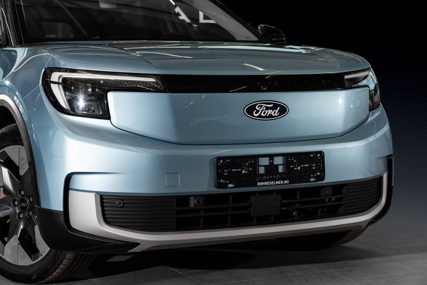 Bilde 3 av Ford Explorer EV Extended Range AWD LR|AWD|Varmepumpe|Førerassist|Skinn|Premium|B&O