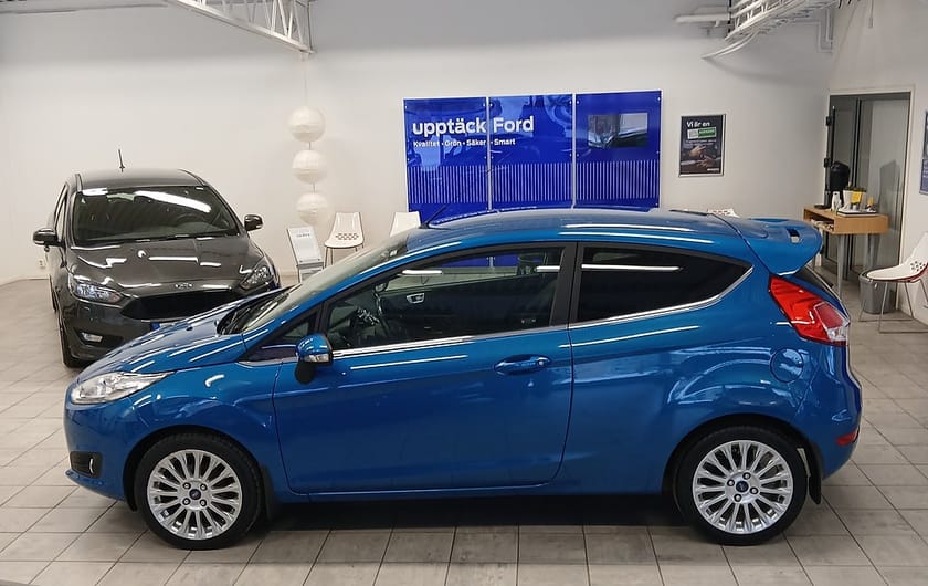 Bild 1 av Ford Fiesta Titanium 100hk 4.491 mil Mkt utr Kamrem bytt