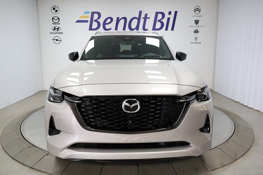 Bild 2 av Mazda CX-80 PHEV Homura Plus | CoSo | Panorama | 360 Kamera
