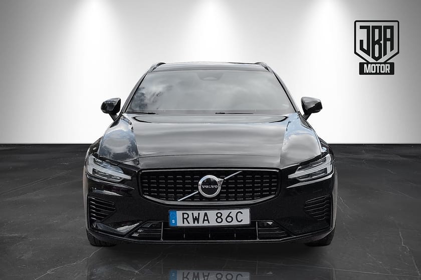 Bild 5 av Volvo V60 T6 Plug-In Hybrid AWD Geartronic Plus Dark Edition