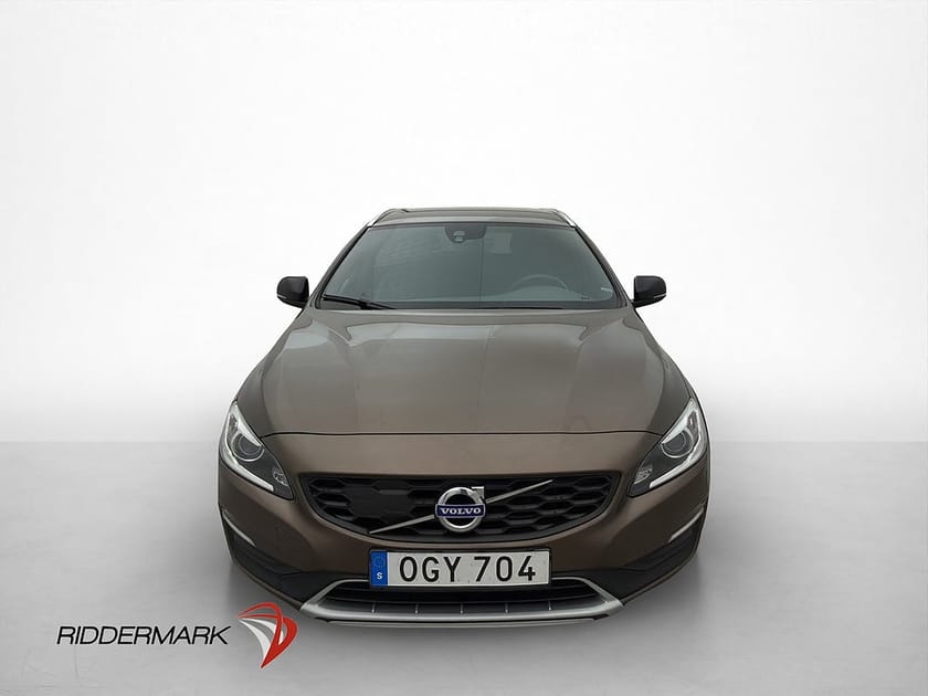 Bild 2 av Volvo V60 Cross Country D4 AWD 190hk Drag Navi P-sensor VOC