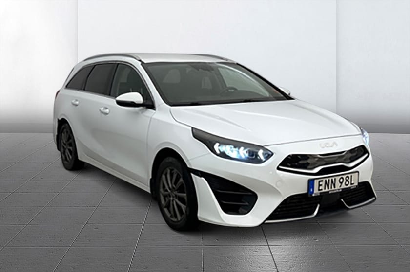 Bild 3 av Kia Ceed Sportswagon Plug-in Hybrid SW Advance Drag Navi Kamera Värmare Rattvärme