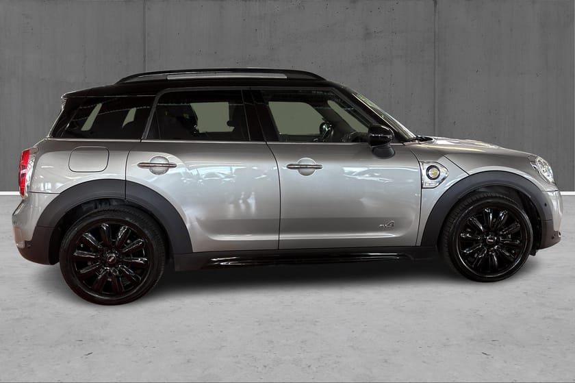Bilde 4 av MINI Countryman Cooper SE ALL4 Adap.cruise, LED, Sportsseter