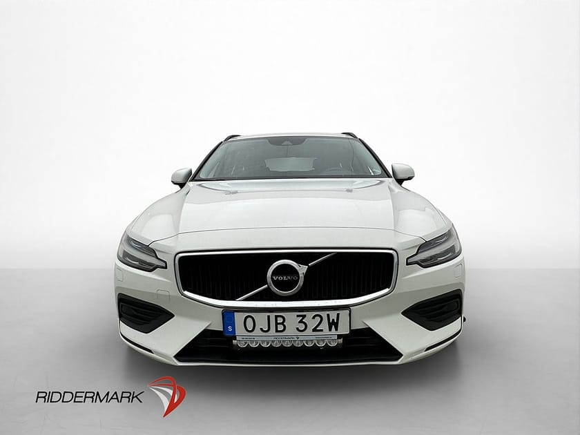 Bild 2 av Volvo V60 D4 AWD Momentum VOC D-Värm M-Värm Navi Drag