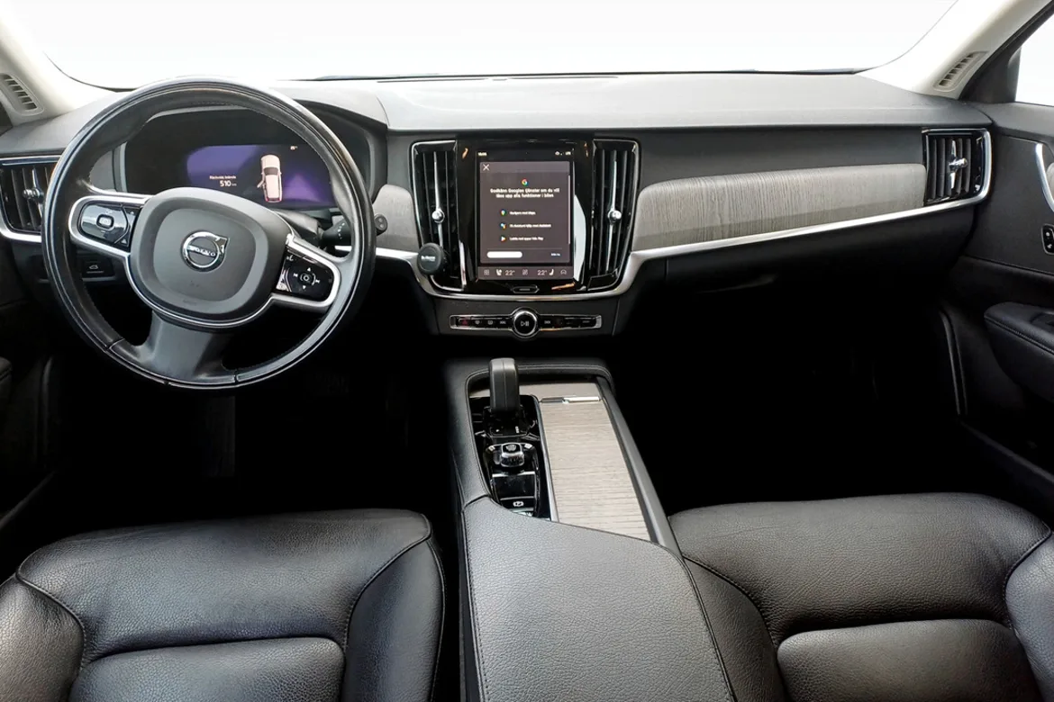 Volvo V90 Cross Country