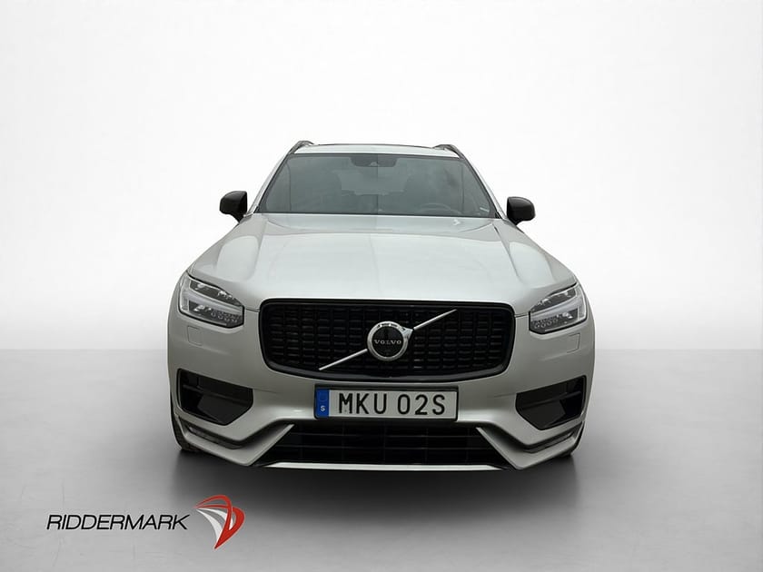 Bild 2 av Volvo XC90 7 Sits B5 AWD R-Design Pano B&W HUD Luft Drag