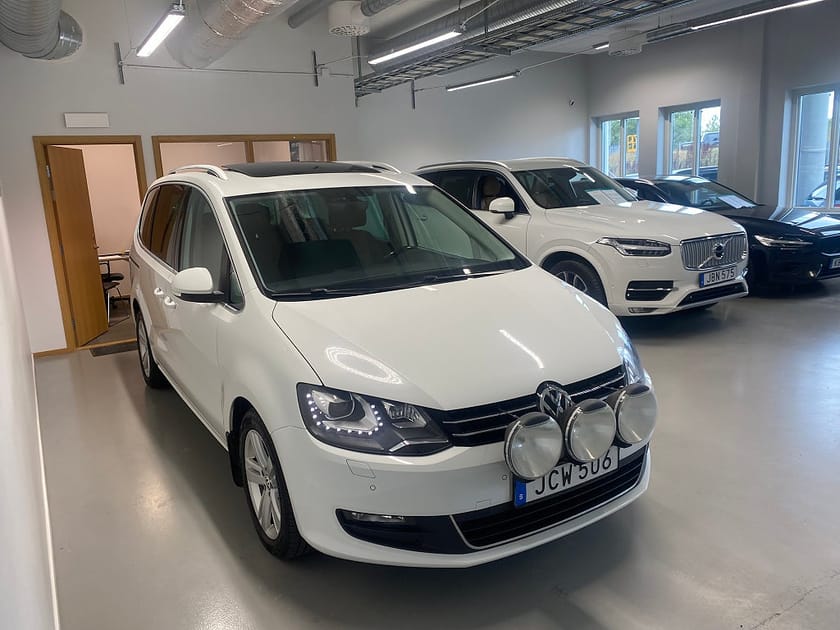 Bild 3 av Volkswagen Sharan 7-seater 2.0 TDI DPF SCR BMT Drag P-värme Pano