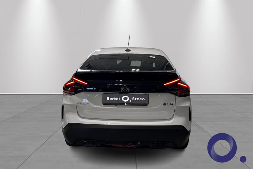 Bilde 4 av Citroën ë-C4 / ADAPTIV CRUISE / KEYLESS / OPPVARMET RATT /