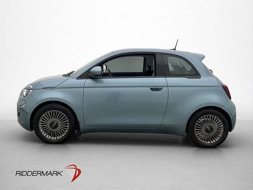 Bild 5 av Fiat 500e 42 kWh ICON Kamera Navi CarPlay Farthållare