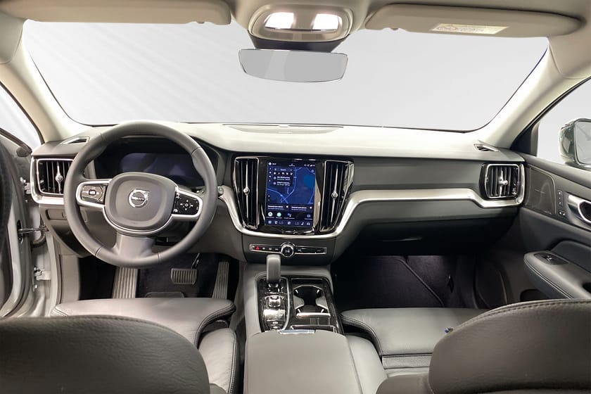 Bild 4 av Volvo V60 T6 Plus Dark Nordic Edition, Drag, 360 Kamera, H&K