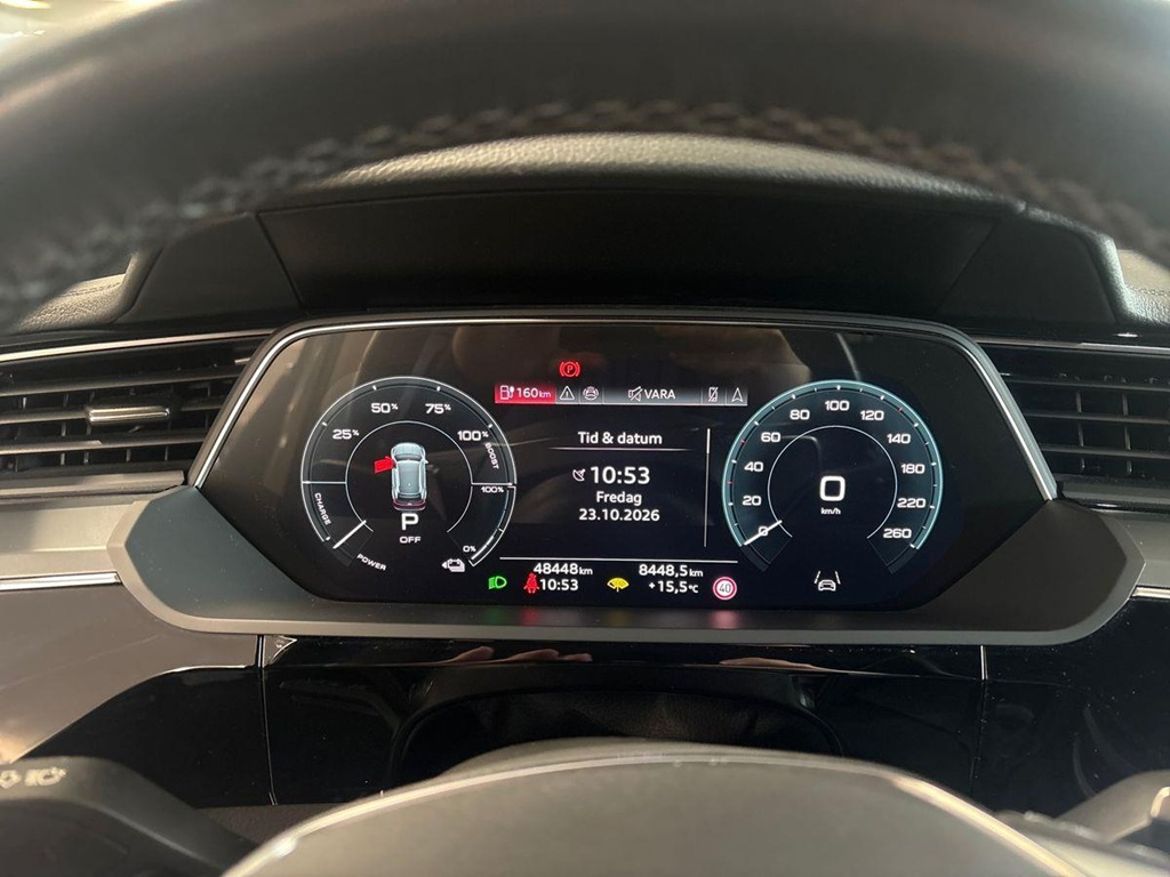 Audi Audi Q8 55 e-tron quattro — bild 20