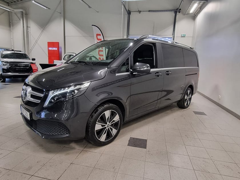 Bild 5 av Mercedes-Benz V 300d 4MATIC 3.2t