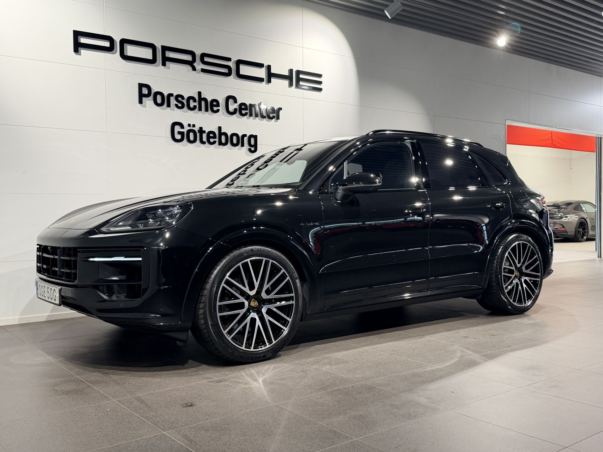 Porsche Cayenne E-Hybrid TipTronic S 2024, bild 7/10