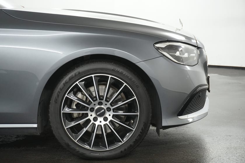 Bilde 2 av Mercedes-Benz E 220 d 4MATIC 