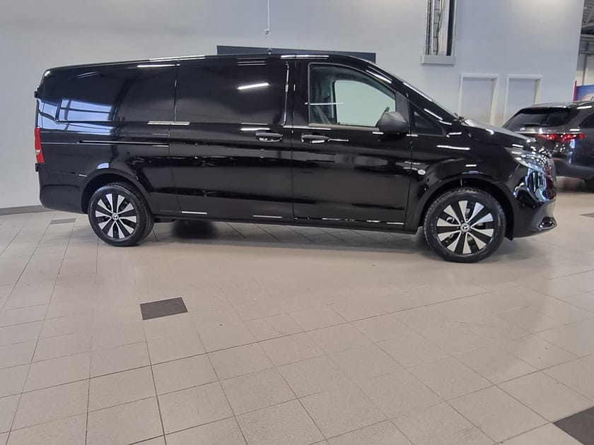 Bild 2 av Mercedes-Benz Vito 116 CDI 4x4 3.0t ex.lång dubbla skjutdörrar 9G-Tronic