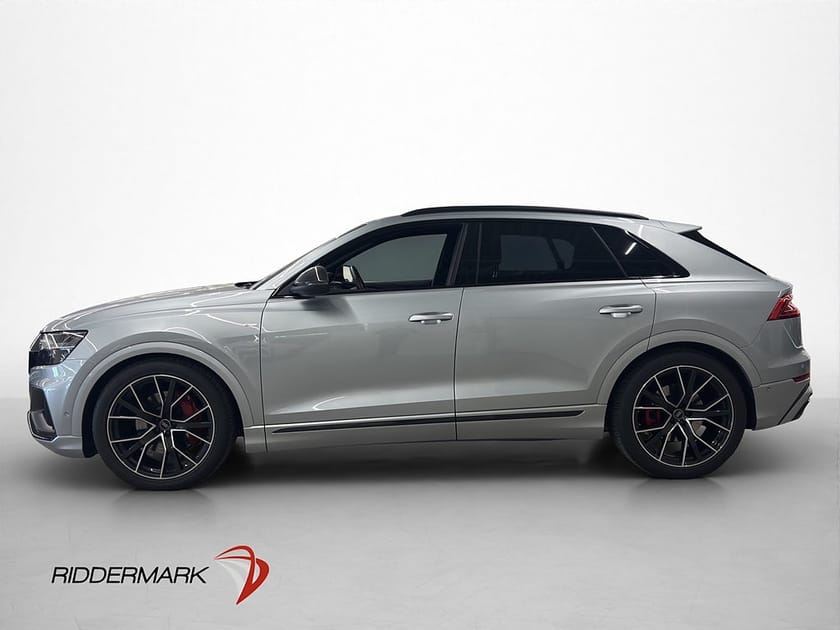 Bild 4 av Audi Q8 55 TFSI quattro Q S-Line Competition MATRIX Värmare Luftfjäd