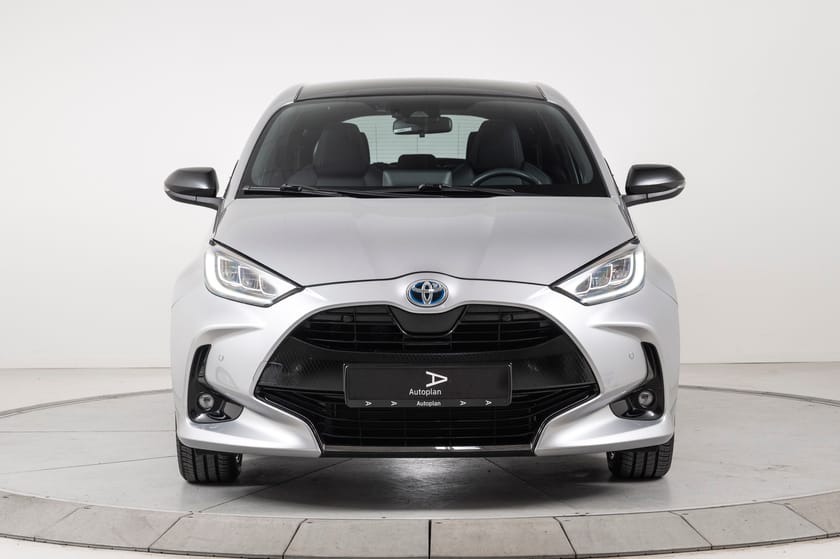 Bilde 4 av Toyota Yaris Hybrid Style | ACC/Navi/Kamera/Pano