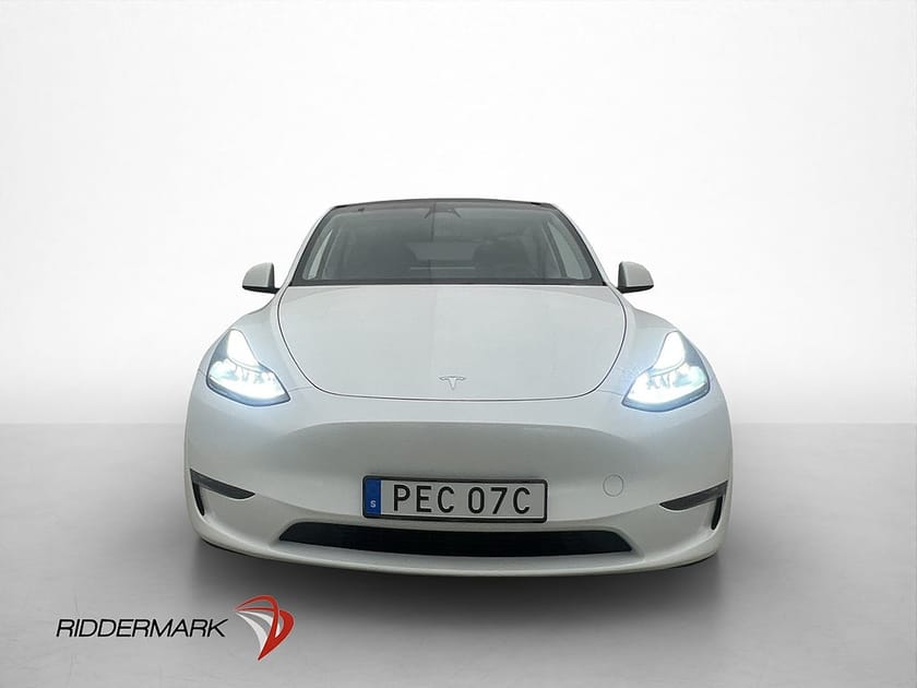Bild 3 av Tesla Model Y Long Range AWD Dragkrok Pano Värmepump AP MOMS