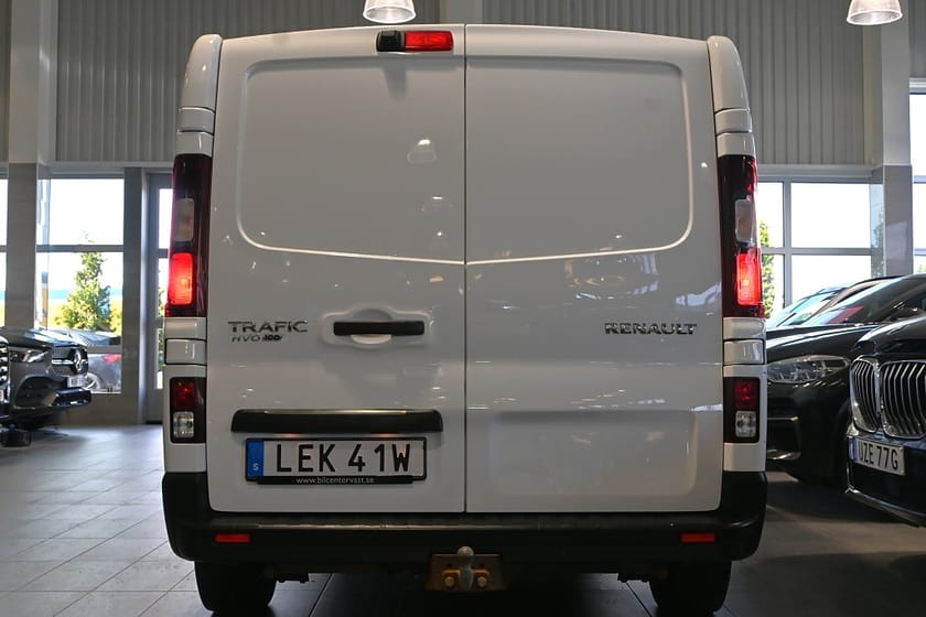 Bild 4 av Renault Trafic Skåpbil 3.0t 2.0 dCi 145hk Aut L2H1 Drag Värmare Kamera